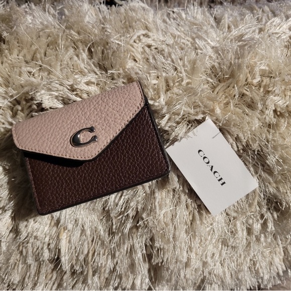 Coach credit card case New - Picture 2 of 7